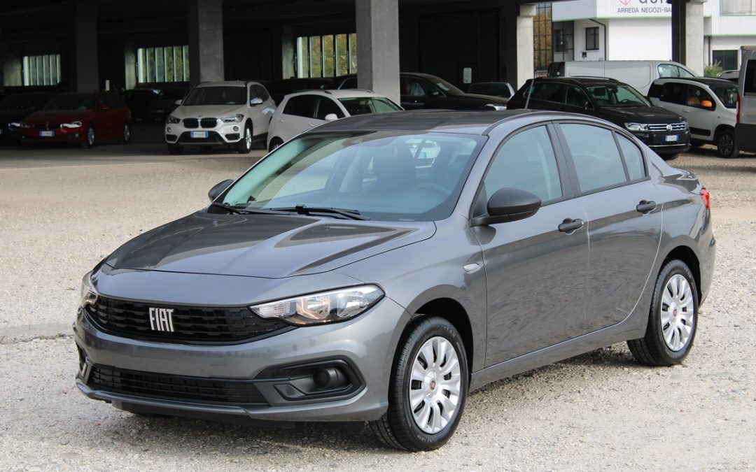 Fiat Tipo 1000 100CV “”Tipo”” 4 Porte (GL106LT)