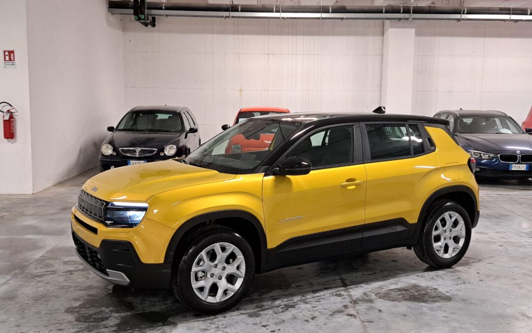Jeep Avenger 1200 Turbo 101CV Altitude FWD (GT895BT)