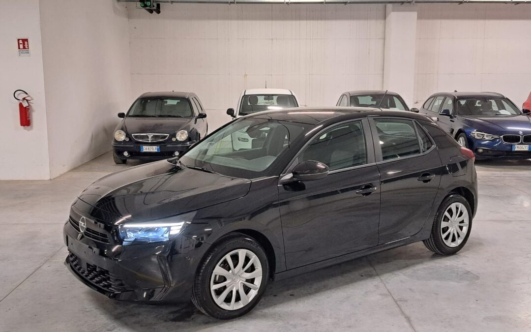 Opel Corsa 1200 75CV 5 Porte (GW747LB)
