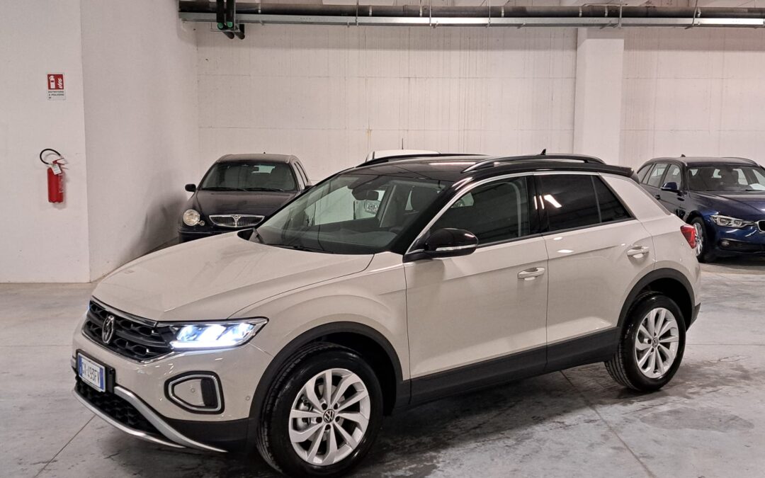 Volkswagen T-Roc 1000 TSI 116CV Edition Plus (GX493FV)