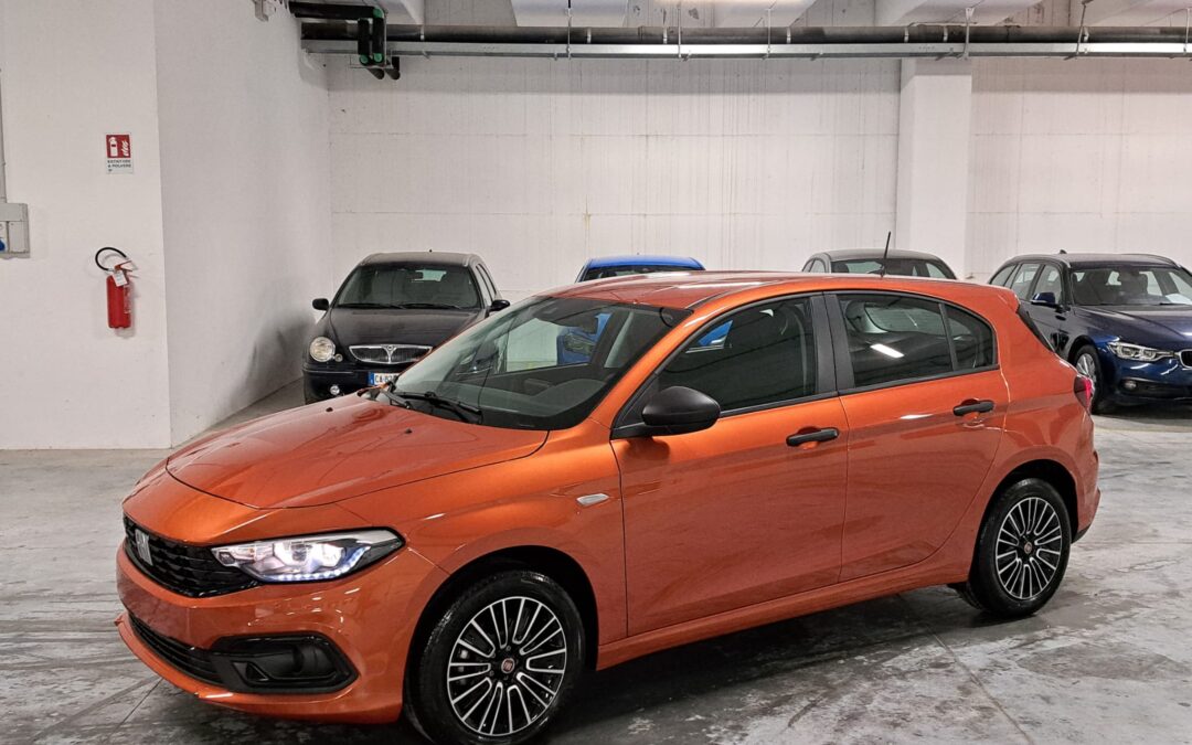 Fiat Tipo 1600 16V Multijet 130CV “”Tipo”” 5 Porte (GW890LT)