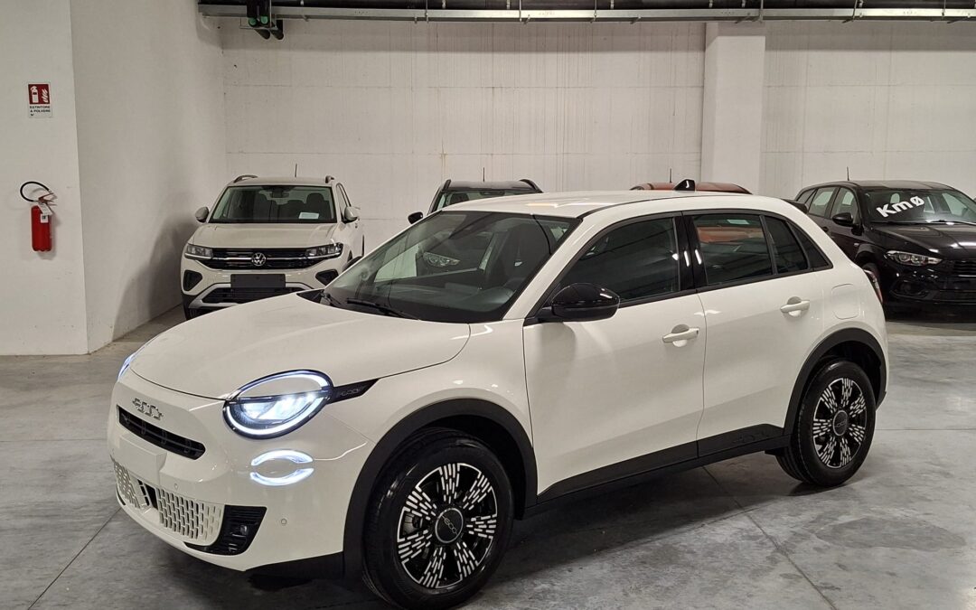 Fiat 600 1200 Turbo mhev Hybrid 101CV Icon DCT (HA386SN)