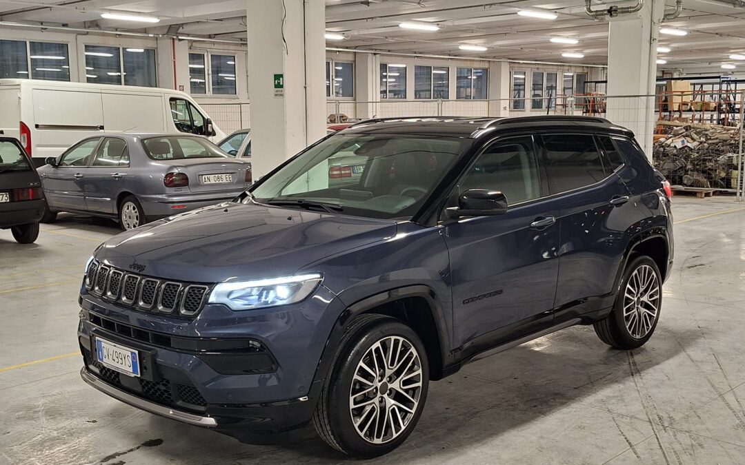 Jeep Compass 1500 T4 Turbo mhev e-Hybrid 130CV Summit DCT7 FWD