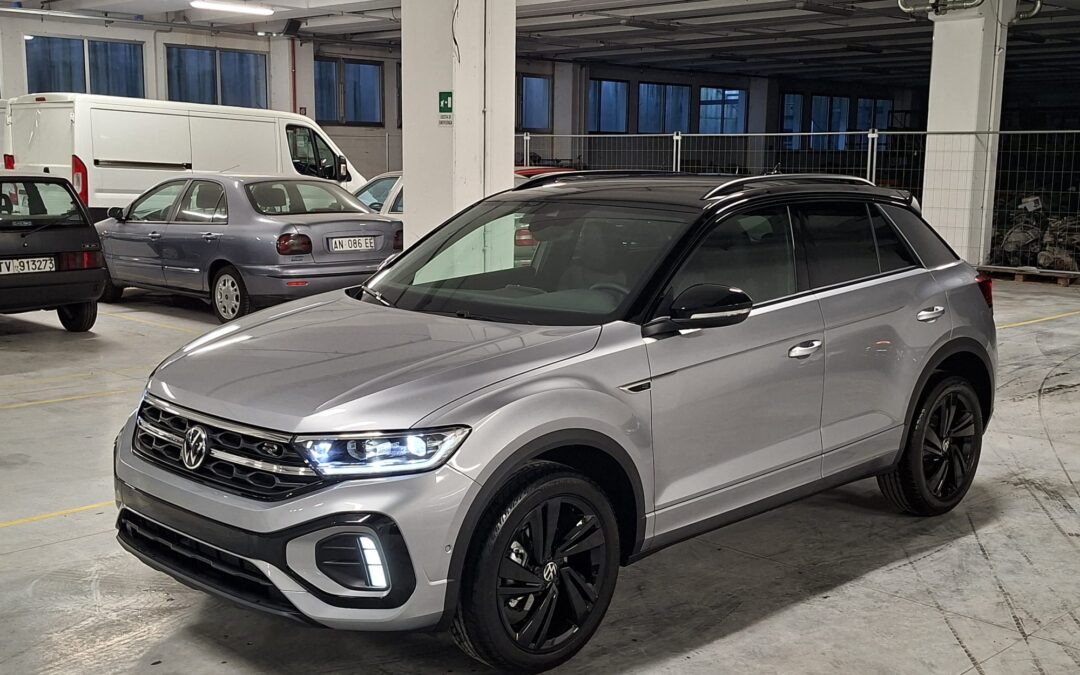 Volkswagen T-Roc 2000 TDI SCR 116CV R-Line Plus (HB829FH)