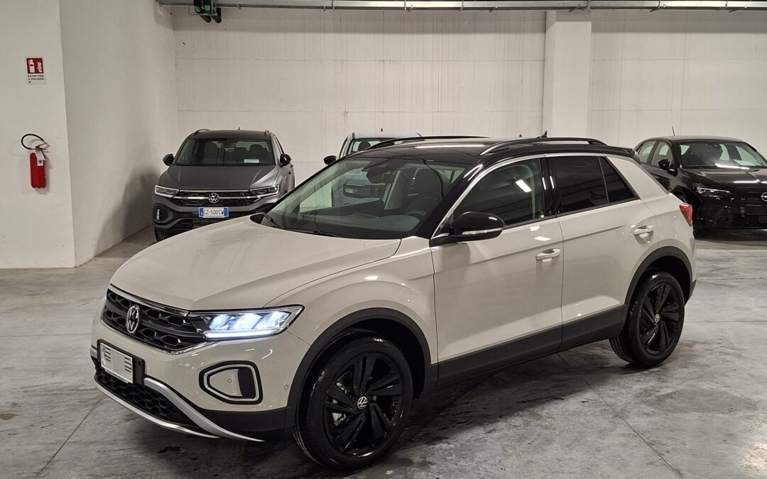 Volkswagen T-Roc 1500 TSI ACT 150CV Sport (HB811FH)