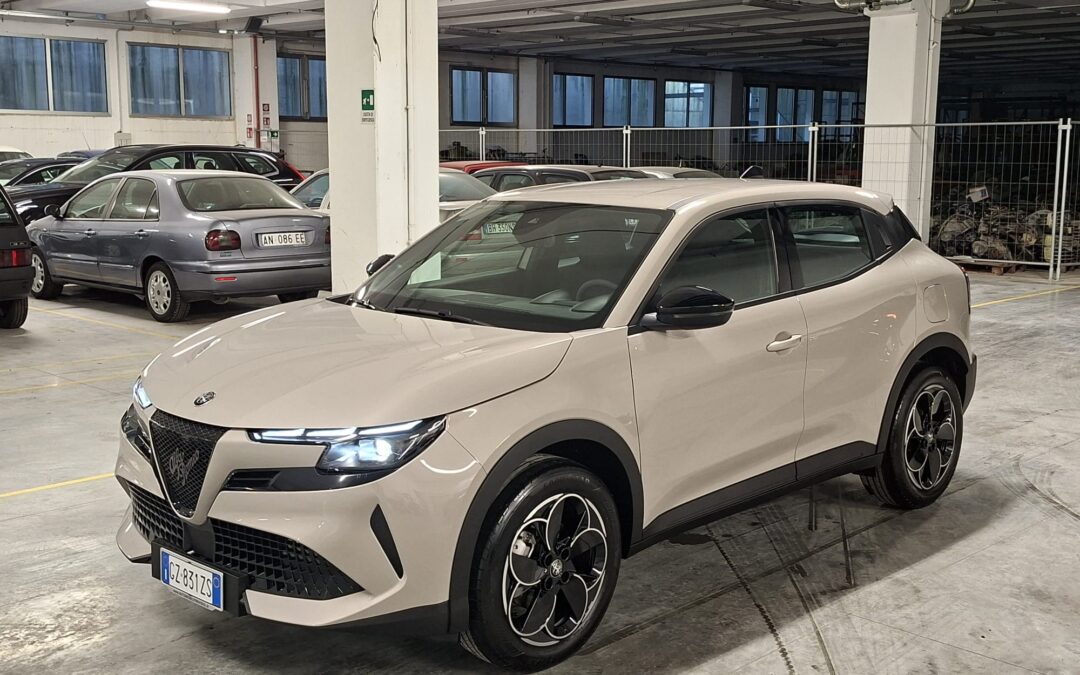 Alfa Romeo Junior BEV 156CV FWD ***100% ELETTRICA*** (GZ831ZS)