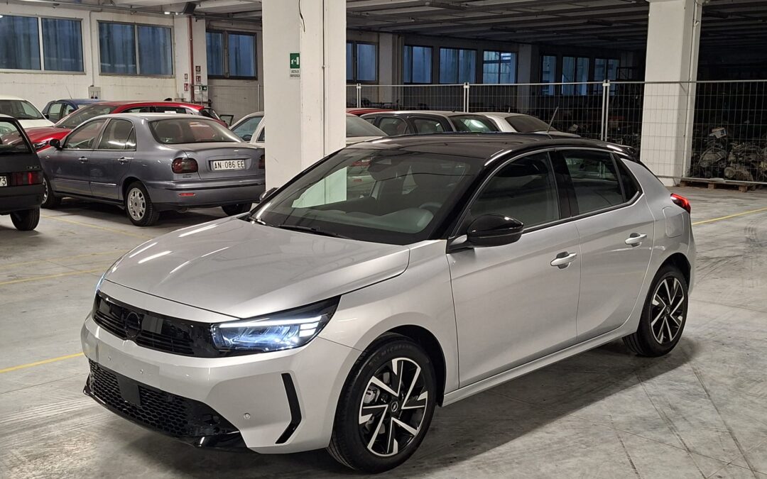 Opel Corsa 1200 Turbo 101CV GS 5 Porte MT6 (HC787ES)