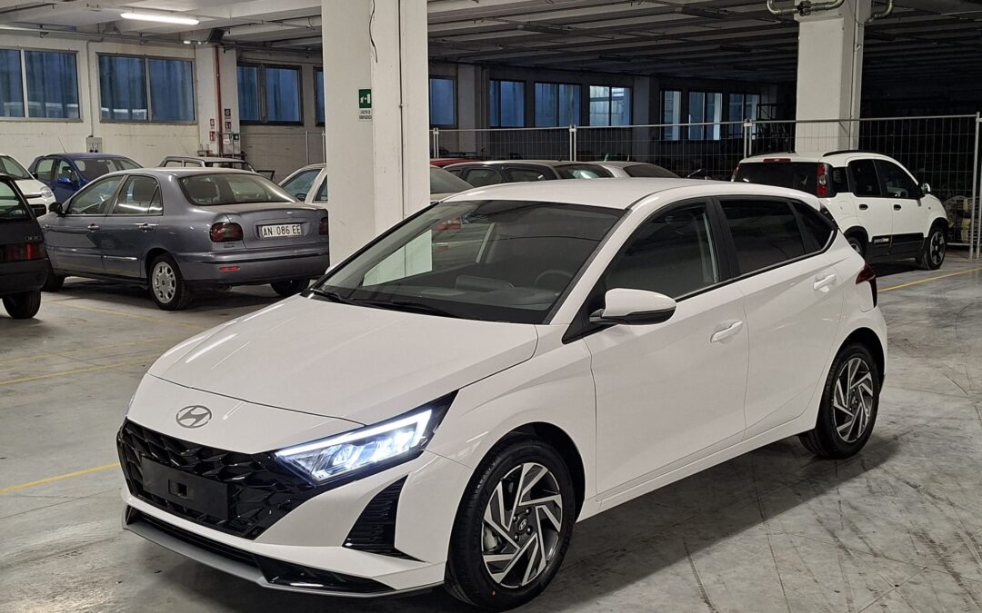 Hyundai i20 1000 12V T-GDi 90CV Connectline 5 Porte DCT (HC568WH)