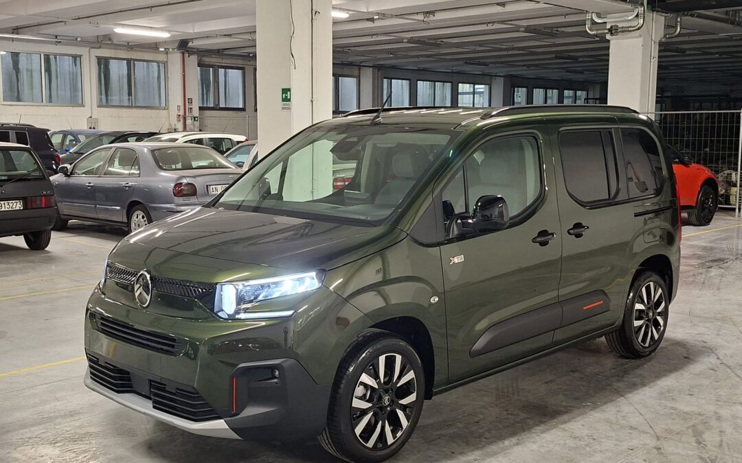 Citroen Berlingo 1500 BlueHDi 102CV Max XTR M 5 Posti (HC755EW)